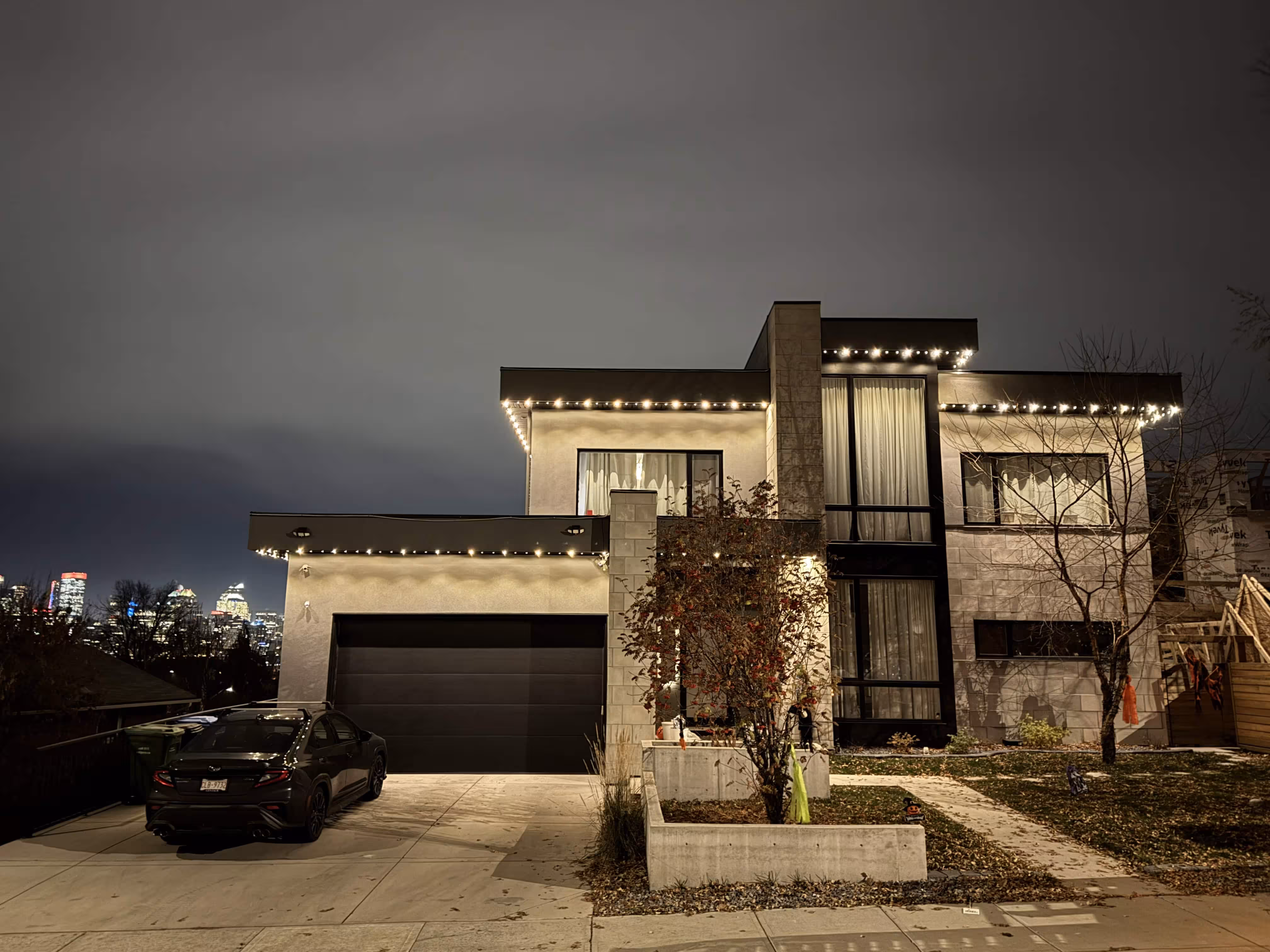 Modern permanent LED lighting on a Hope area home